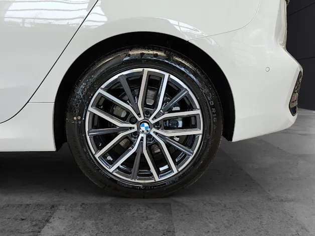 BMW 223d xDrive Active Tourer