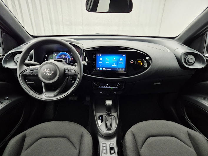 Vehicle image TOYOTA AYGO X