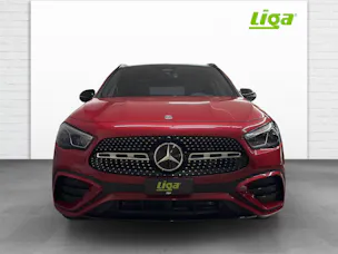 Mercedes-Benz GLA 250 AMG Line 4Matic Swiss Star