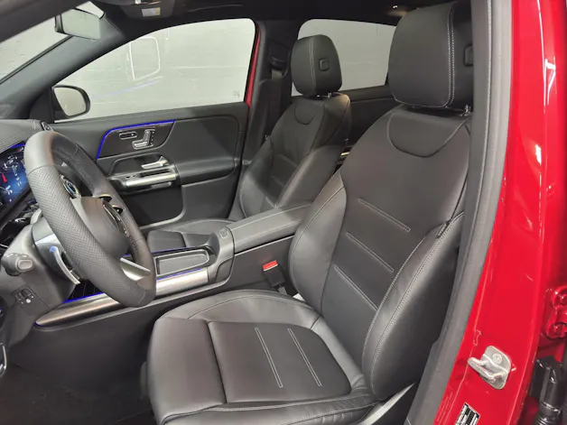 Mercedes-Benz GLA 250 AMG Line 4Matic Swiss Star
