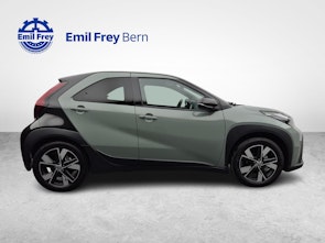 Vehicle image TOYOTA Aygo X 1.5 VVT-i HSD Trend