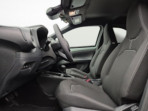 Vehicle image TOYOTA Aygo X 1.5 VVT-i HSD Trend