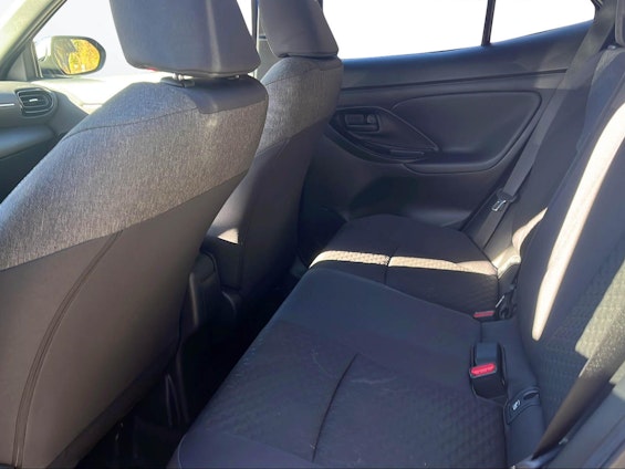 Vehicle image 7 Vehicle image 7