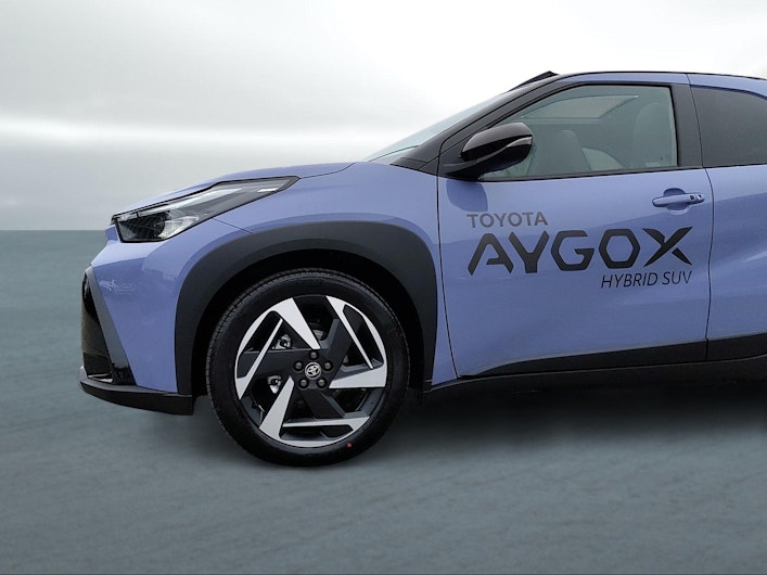 Vehicle image TOYOTA AYGO X