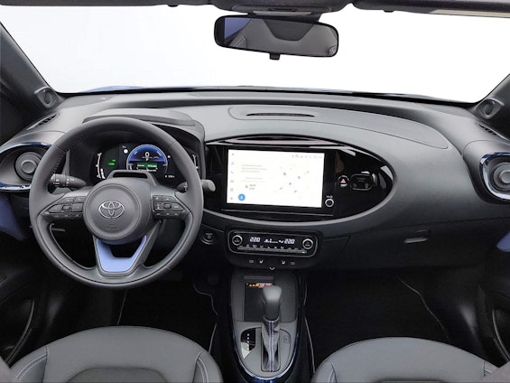 Vehicle image 8 Vehicle image 8