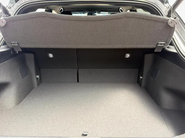 Lexus LBX 1.5 Hybrid Cool AWD