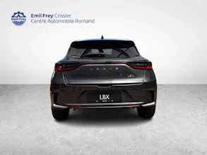 https://vehicle.imgix.net/4074856/ddf6b16d-7c36-4163-95d2-f23181fc9b21.jpg