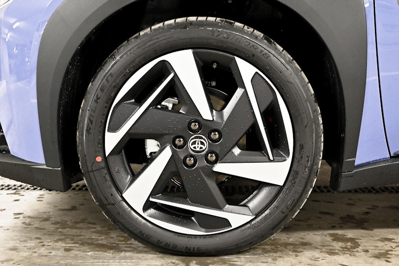 Vehicle image TOYOTA AYGO X