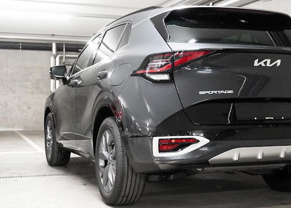 Vehicle image 13 Vehicle image 13