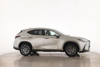 https://vehicle.imgix.net/4074865/e7c49cc7-3fce-4389-acda-0f0ab0a812fd.jpg