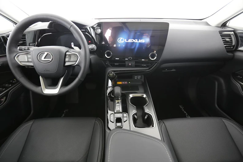 image du véhicule LEXUS NX