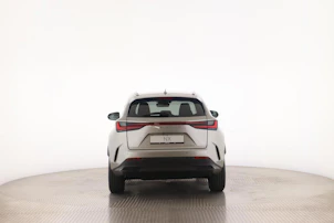 Fahrzeugbild LEXUS NX 450h+ Comfort