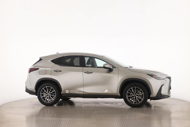 image du véhicule LEXUS NX
