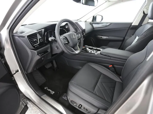 Lexus NX 450h+ Comfort
