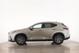 https://vehicle.imgix.net/4074883/f4b4f98d-f5b1-4350-9f88-51b327d36f51.jpg