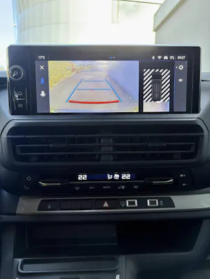 Opel Vivaro Kombi XL 2.0 D 9-Plätzer