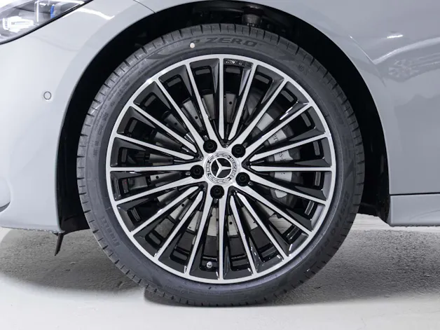 Mercedes-Benz C 220 d 4MATIC T-Modell Swiss Star