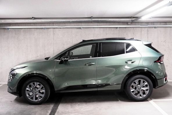 Vehicle image 3 Vehicle image 3