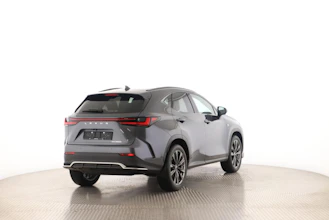https://vehicle.imgix.net/4074927/5c6cd62f-7721-490b-97f7-1cfedddf82fa.jpg