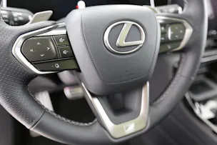 Lexus NX 450h+ F-Sport