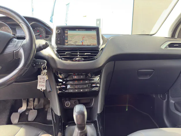 Peugeot 2008 1.2 PureTech 110 Allure S/S
