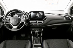 Vehicle image SUZUKI S-Cross 1.4 T Compact Top Hybrid 4x4