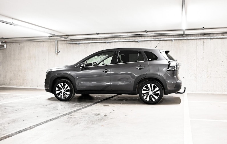 Vehicle image SUZUKI S-CROSS