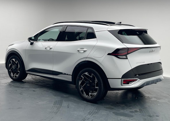 Vehicle image 3 Vehicle image 3