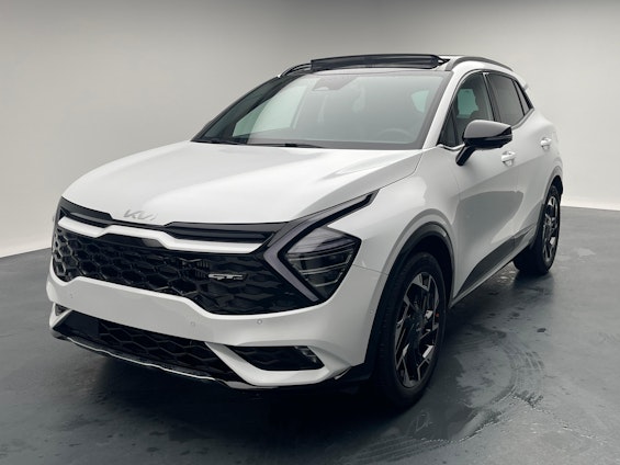 First vehicle image First vehicle image