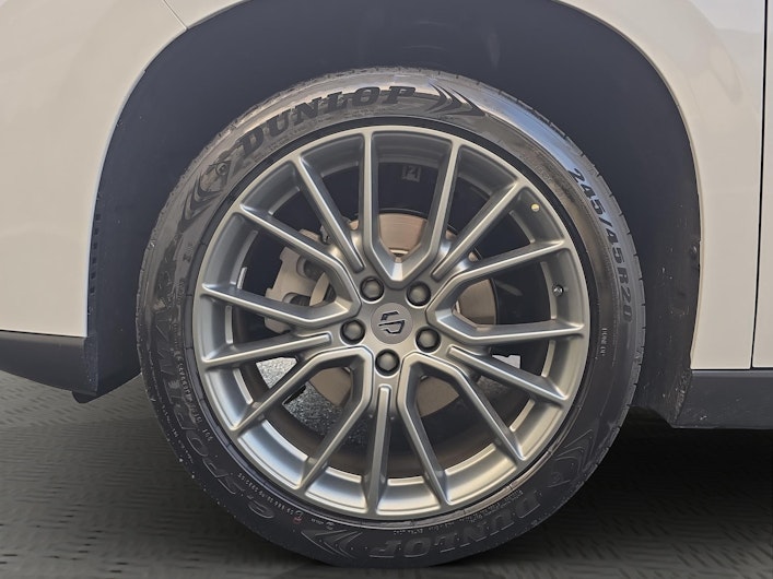 Vehicle image LEAPMOTOR C10