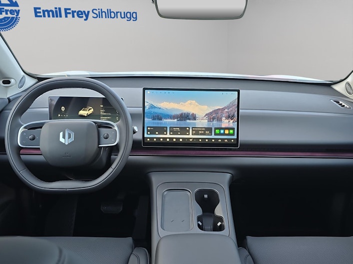 Vehicle image LEAPMOTOR C10