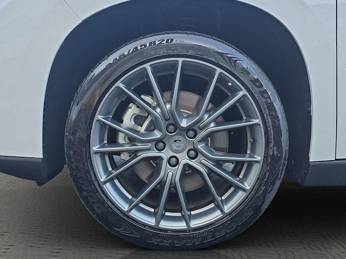 Vehicle image LEAPMOTOR C10