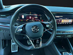 SKODA Octavia Combi 2.0 TSI RS DSG