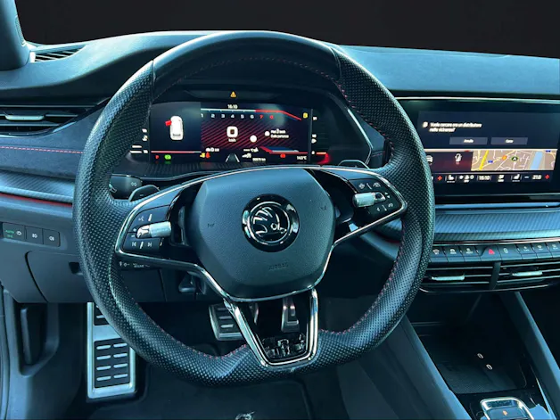 SKODA Octavia Combi 2.0 TSI RS DSG