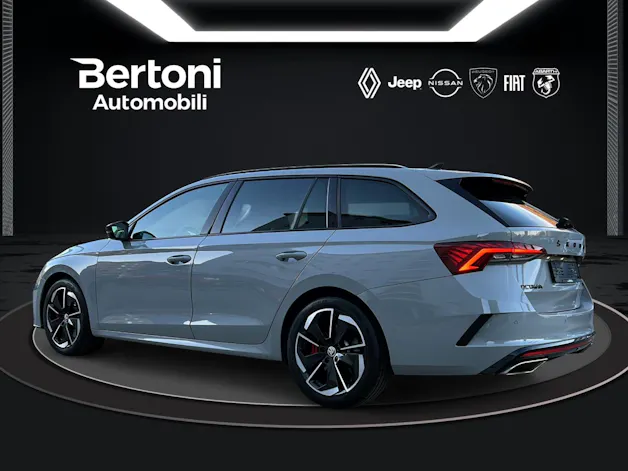 SKODA Octavia Combi 2.0 TSI RS DSG