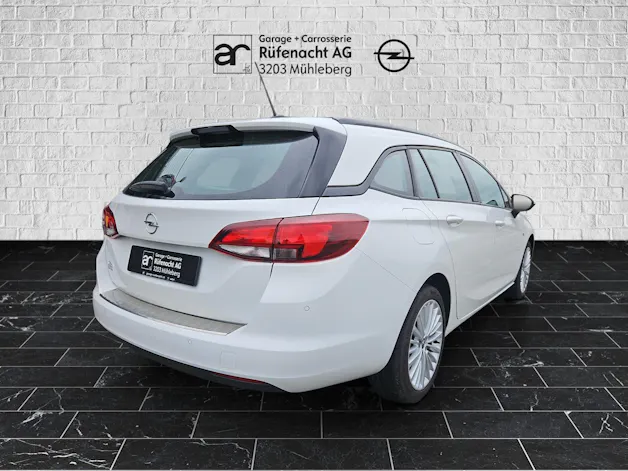 Opel Astra Sports Tourer 1.2 T 145 Edition S/S