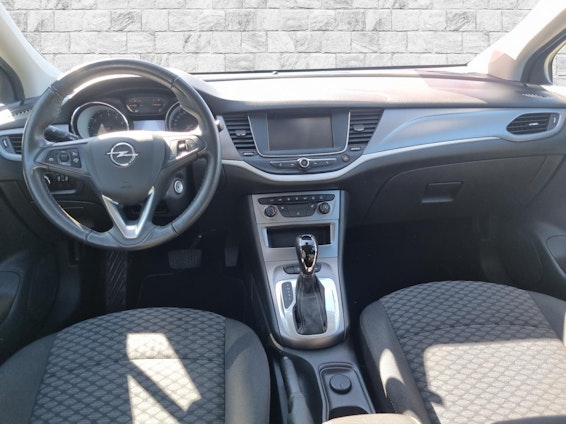 Vehicle image 5 Vehicle image 5