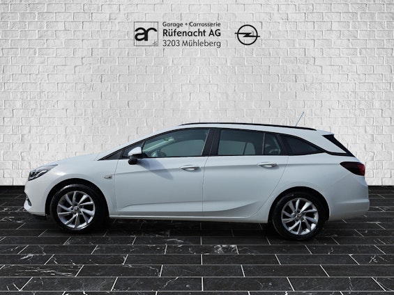 Vehicle image 4 Vehicle image 4