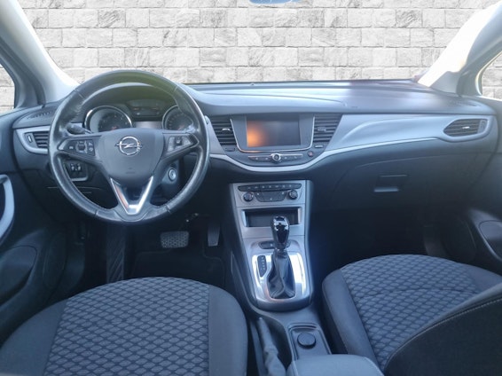 Vehicle image 5 Vehicle image 5