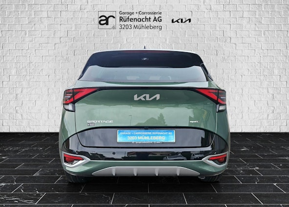 Vehicle image 3 Vehicle image 3