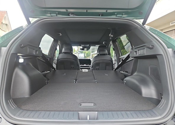 Vehicle image 9 Vehicle image 9