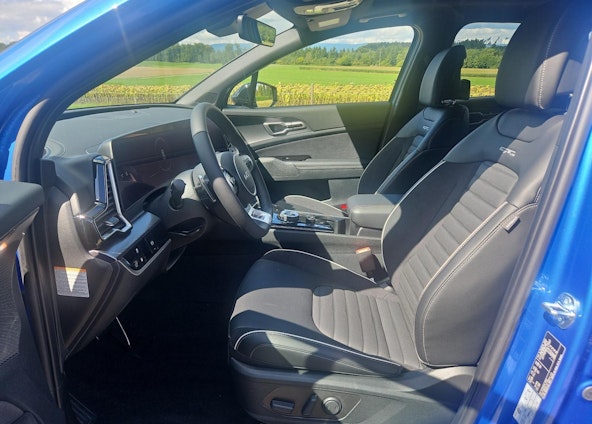 Vehicle image 6 Vehicle image 6