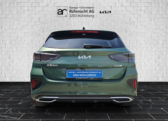 Vehicle image 3 Vehicle image 3