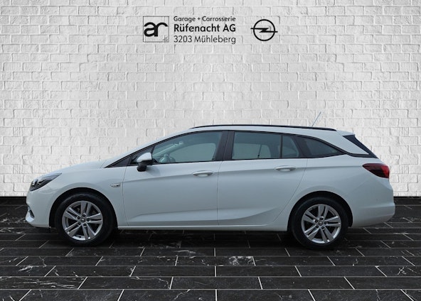 Vehicle image 4 Vehicle image 4