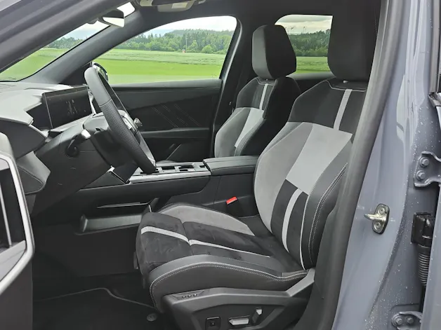 Opel Grandland-e Ultimate AWD