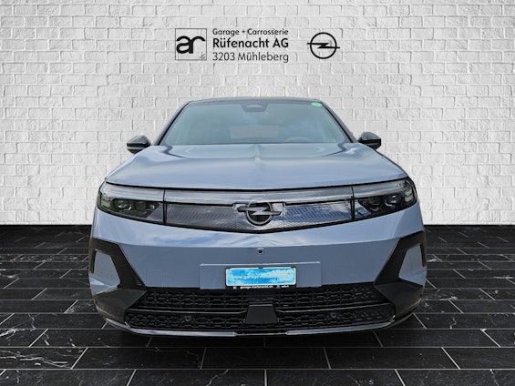 Vehicle image 2 Vehicle image 2