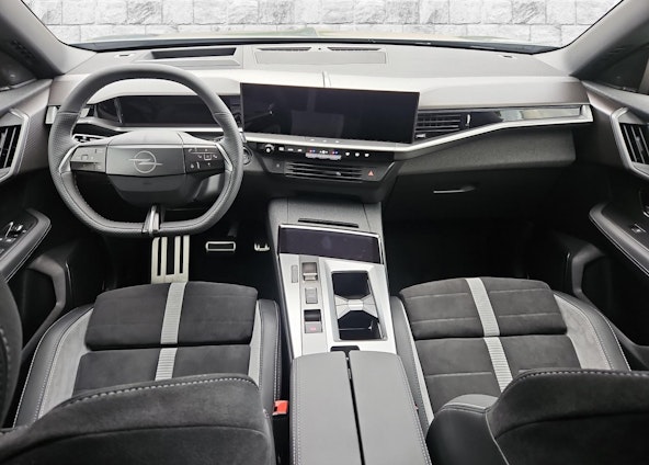 Vehicle image 5 Vehicle image 5