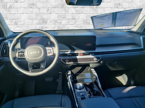 Vehicle image 5 Vehicle image 5