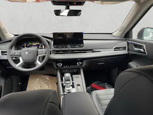 Mitsubishi Outlander 2.4 PHEV Invite 4x4