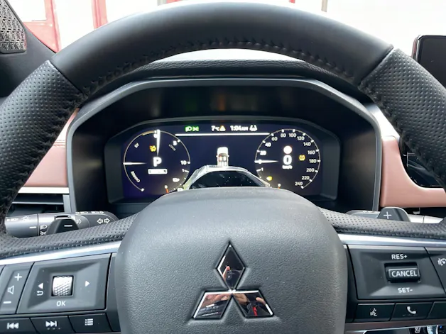 Mitsubishi Outlander 2.4 PHEV Instyle+ 4x4